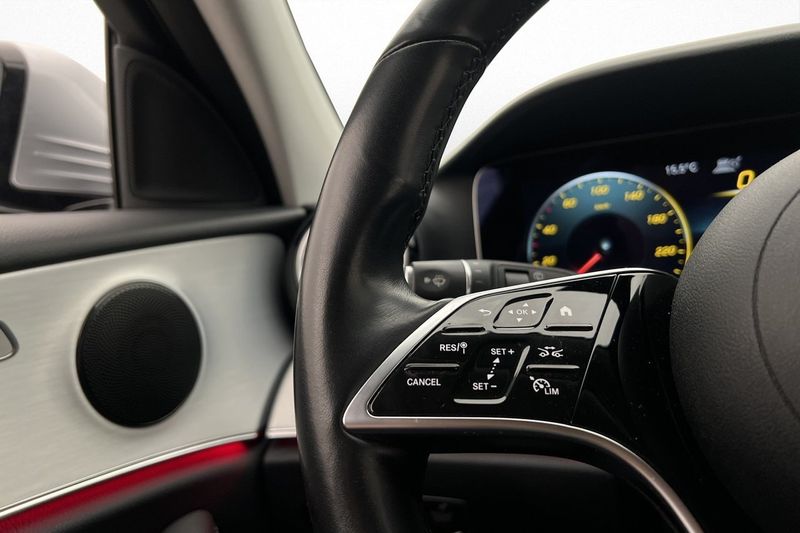 Mercedes E200 bild 12