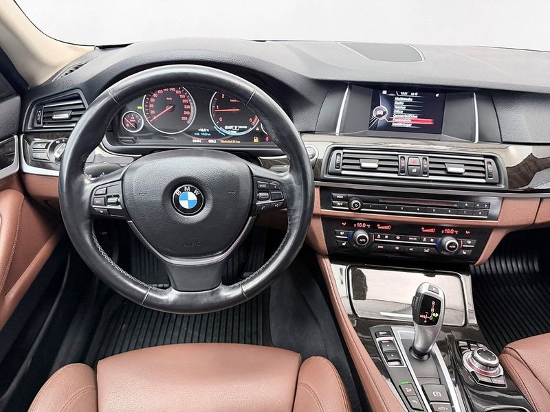 BMW 520 bild 19