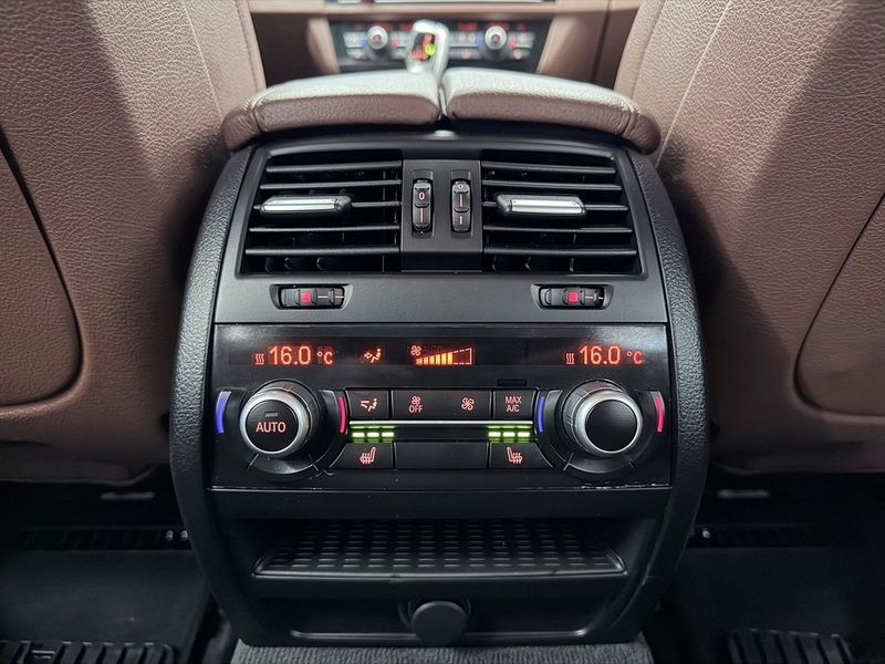BMW 520 bild 33