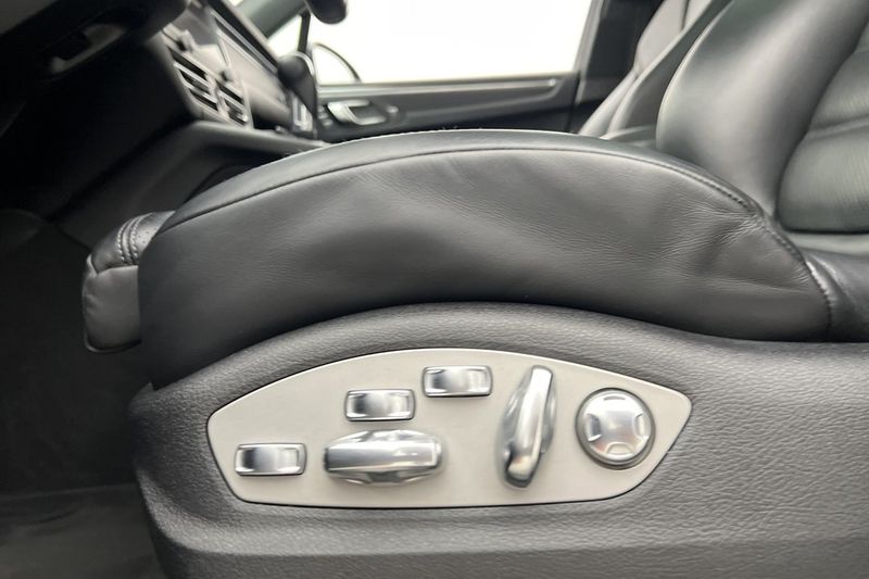 Porsche Macan bild 15