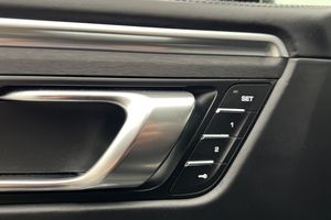 Porsche Macan bild 16