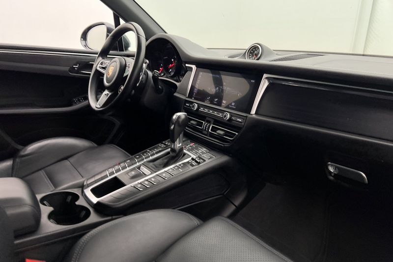 Porsche Macan bild 35