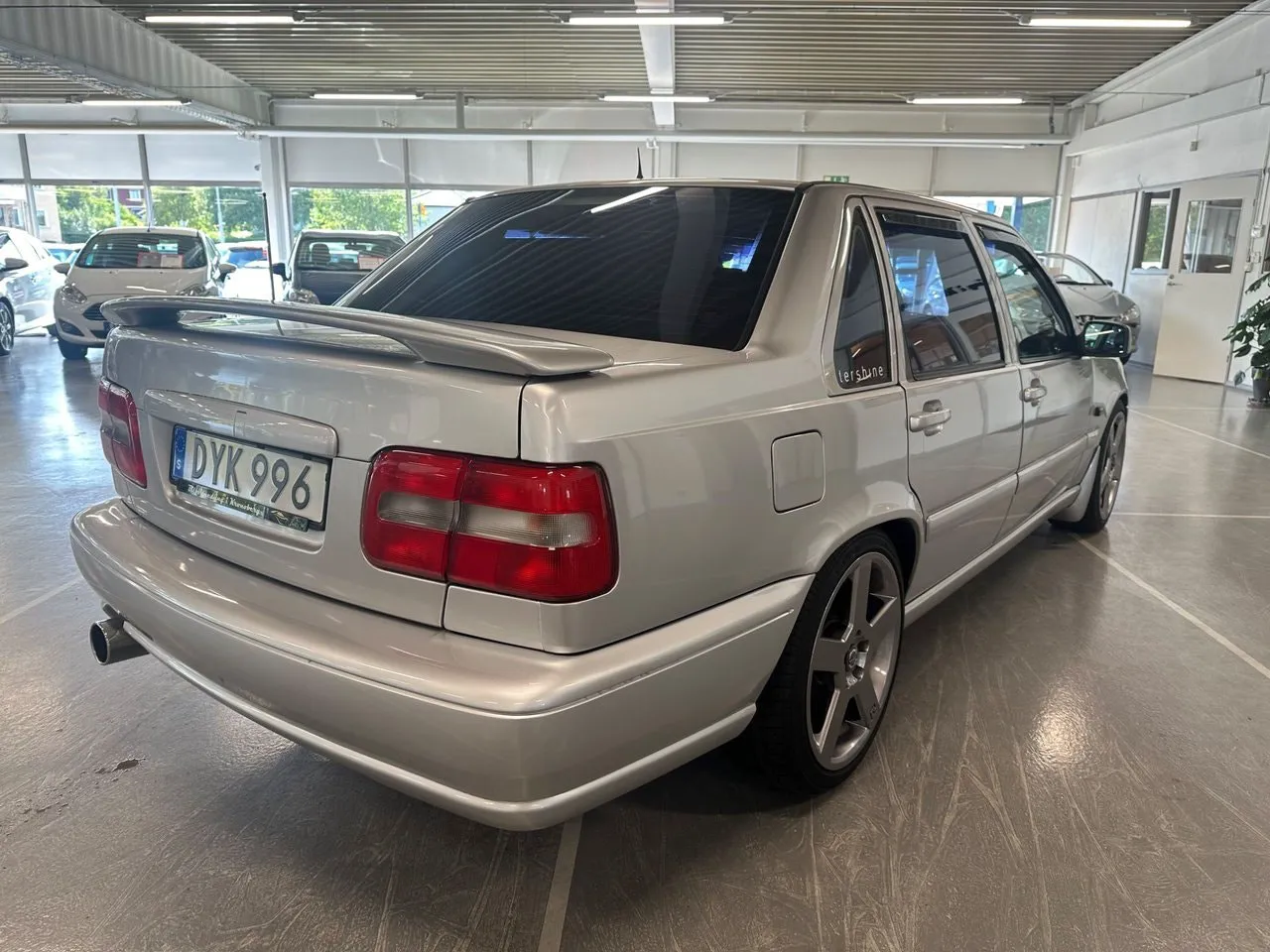 Vehicle image 2