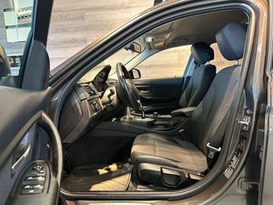 BMW 320 bild 6