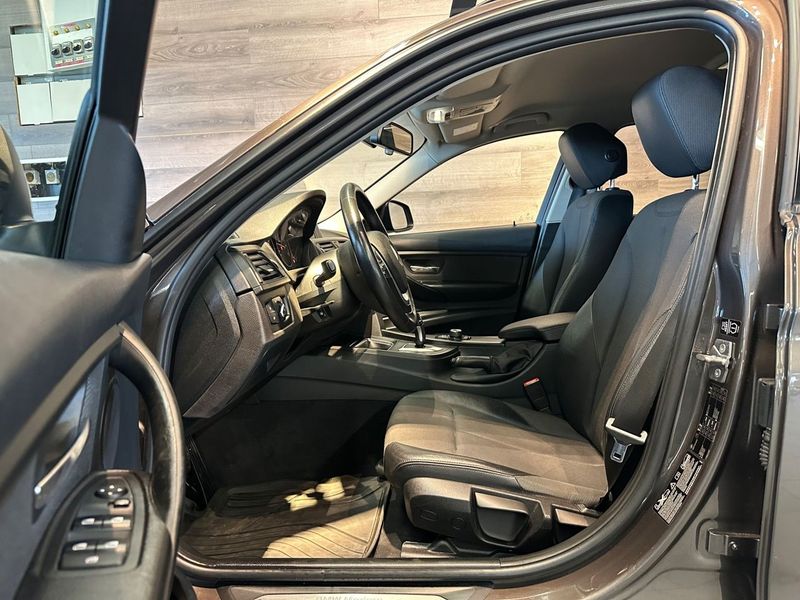 BMW 320 bild 6