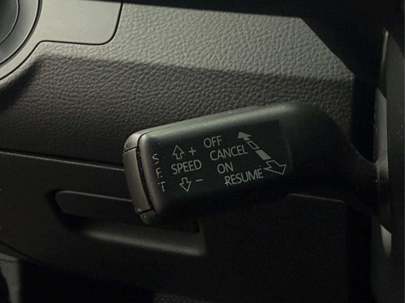 Volkswagen Passat bild 11