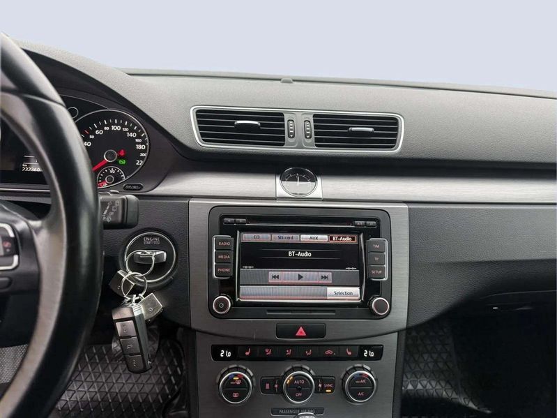 Volkswagen Passat bild 15