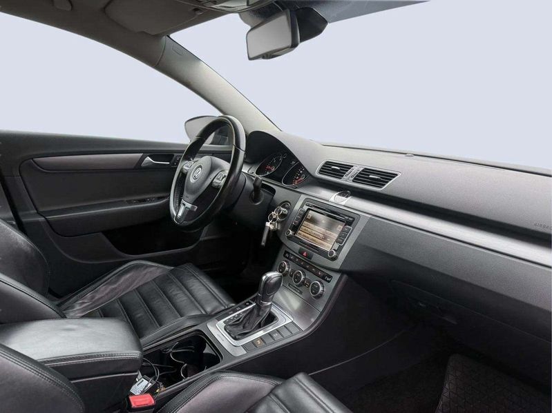 Volkswagen Passat bild 20