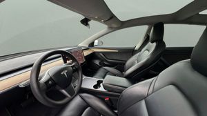 Tesla Model 3 bild 9