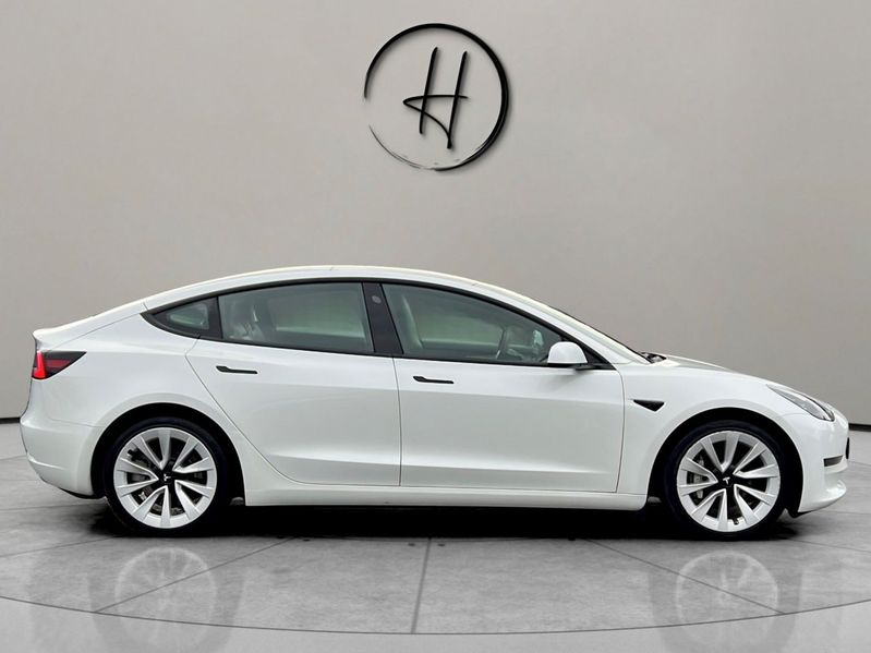 Tesla Model 3 bild 5