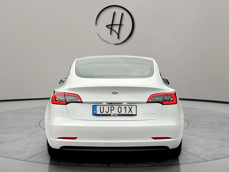 Tesla Model 3 bild 4