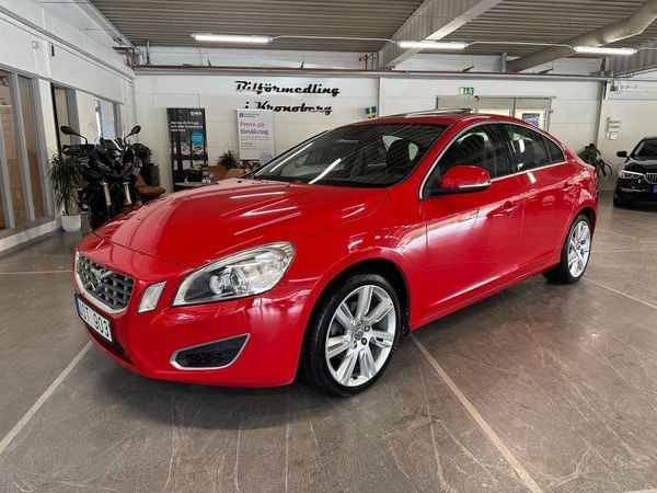 Volvo S60 T5 Powershift Summum Taklucka Navi Backkamera - 2013