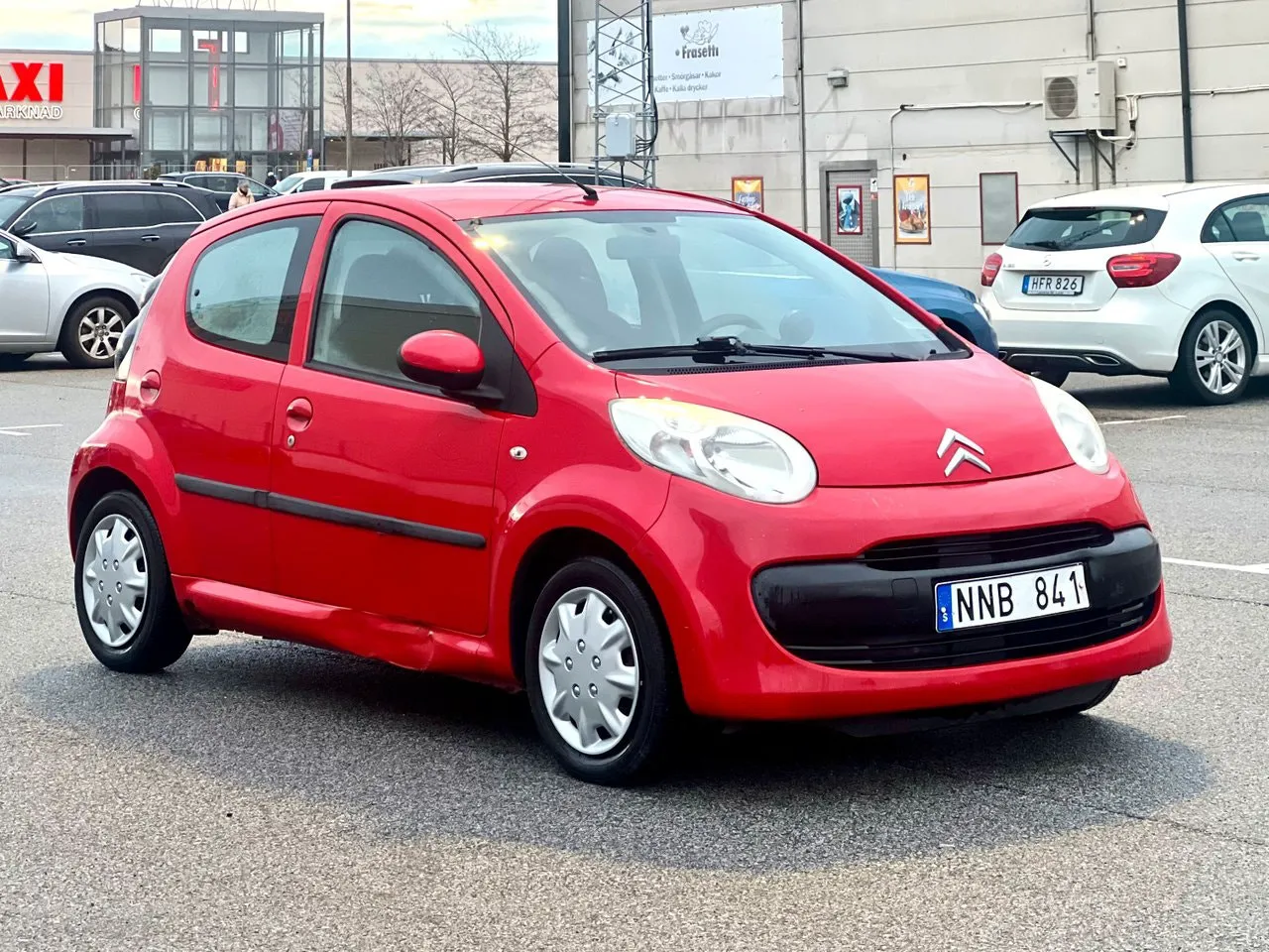 Vehicle image 1
