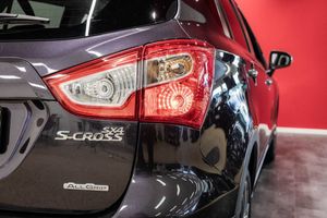 Suzuki SX4 bild 11