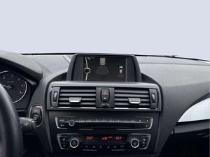 BMW 118 bild 13