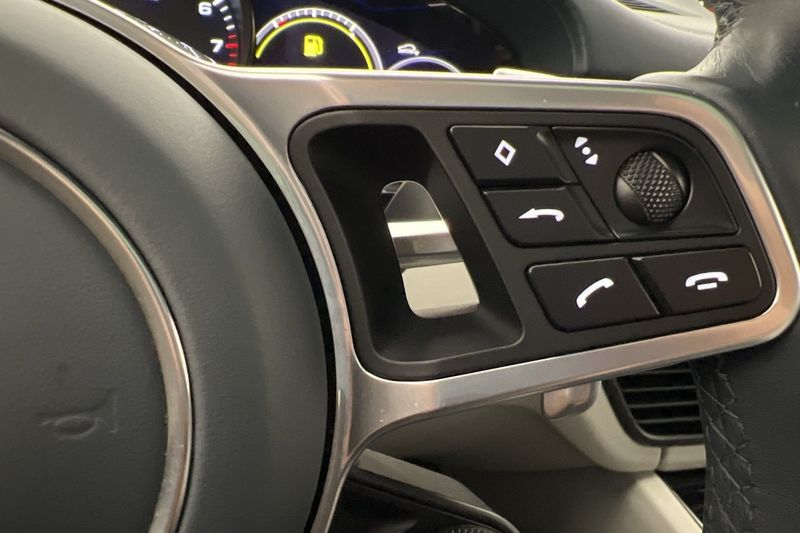 Porsche Cayenne bild 16