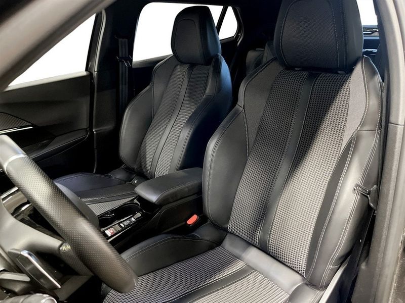 Peugeot 2008 bild 5