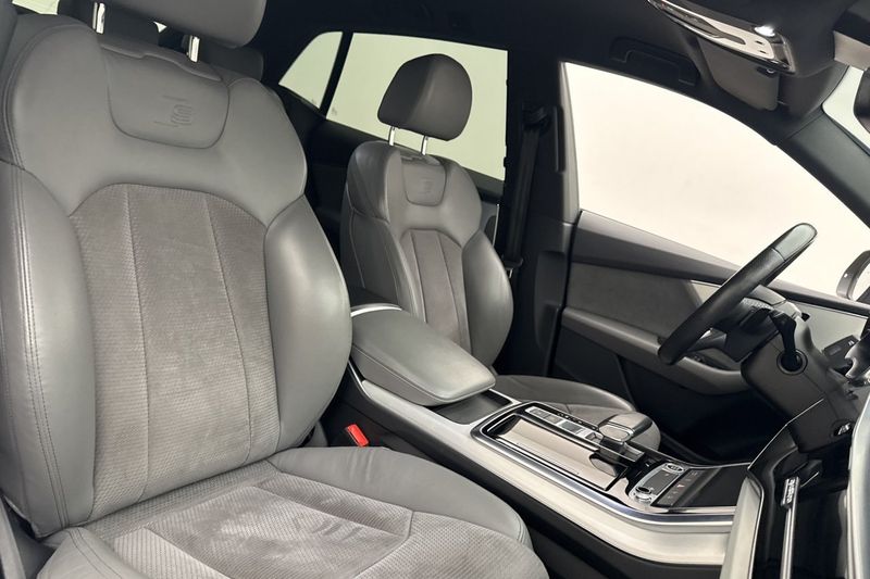 Audi Q8 bild 14