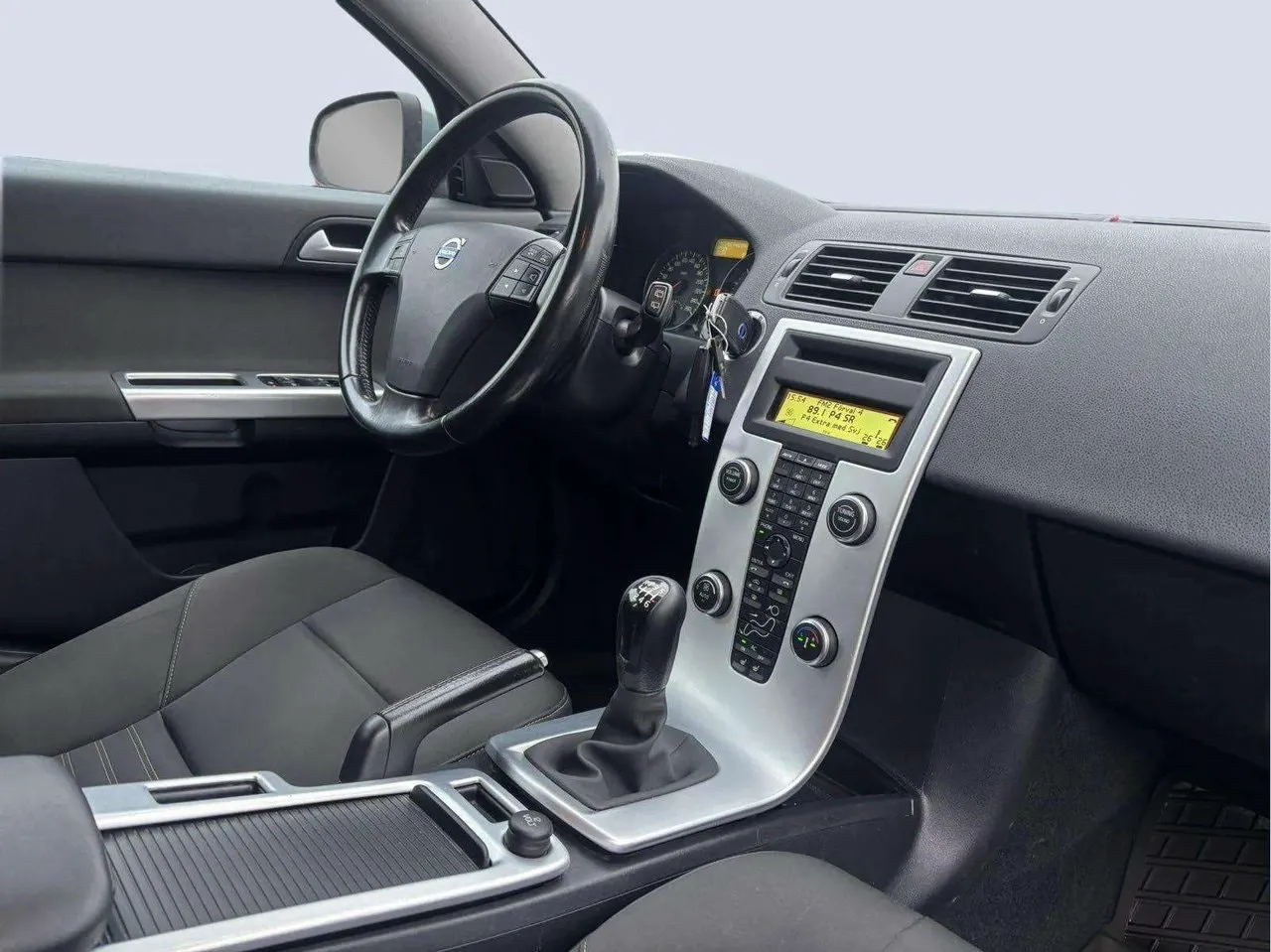 Vehicle image 20