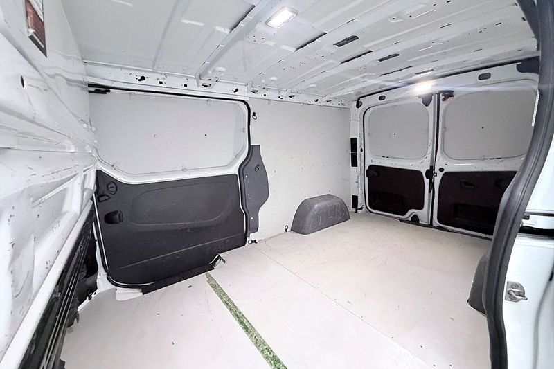 Renault Trafic bild 14