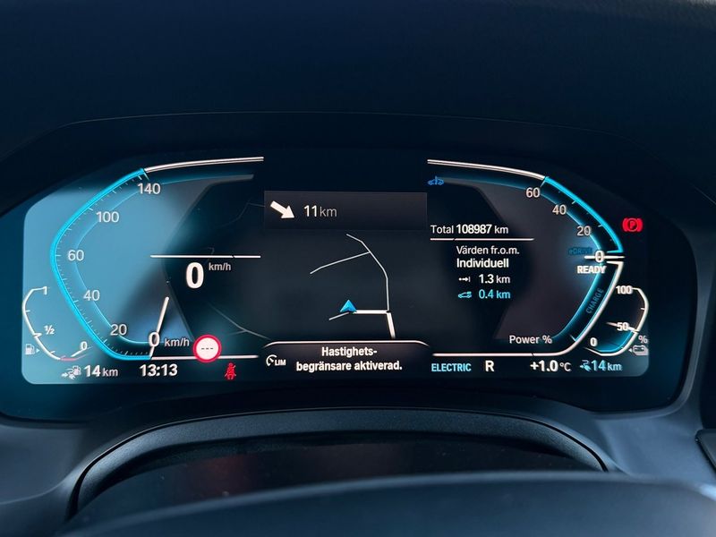 BMW 330 bild 18