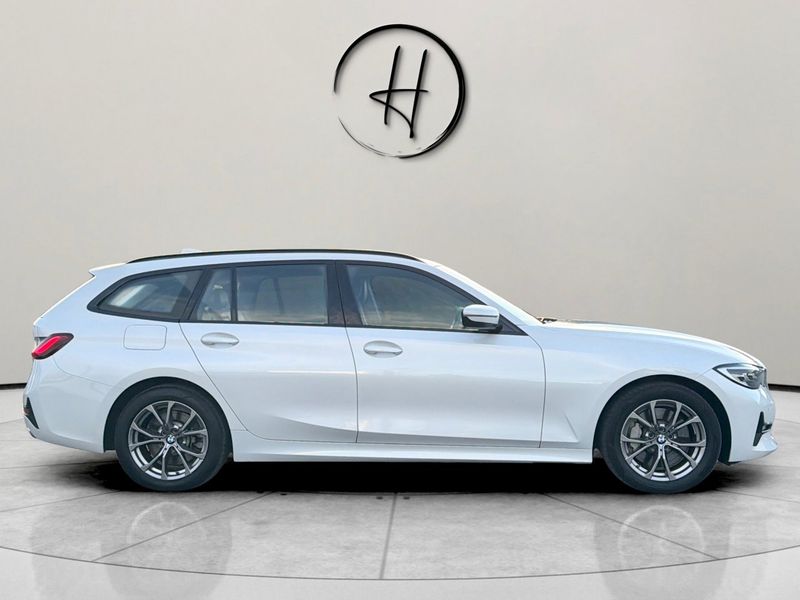 BMW 330 bild 6