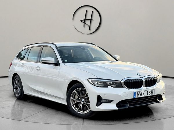 BMW 330 e Touring Steptronic NAV El-Backlucka Interiör belysning - 2021