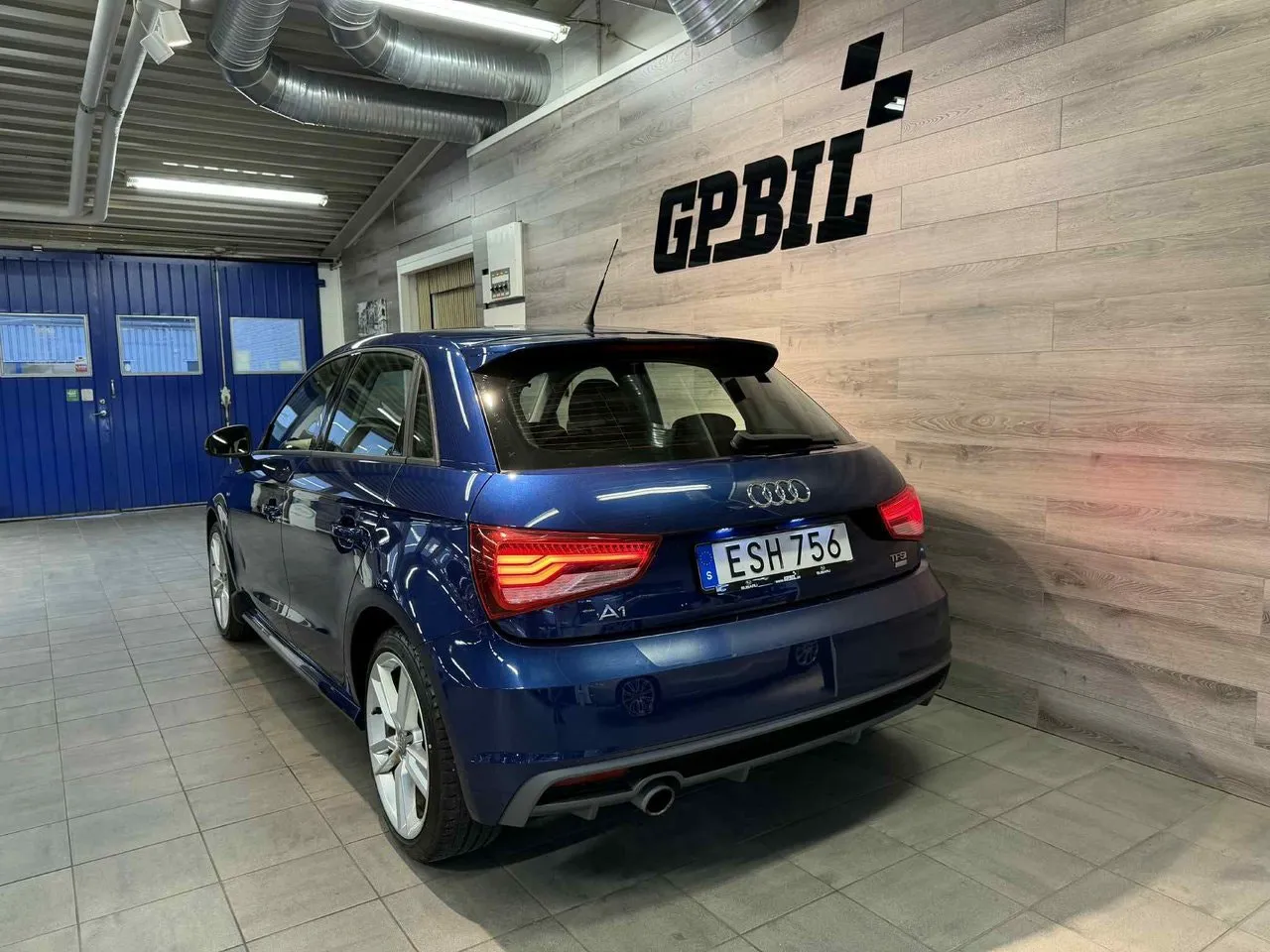 Vehicle image 2
