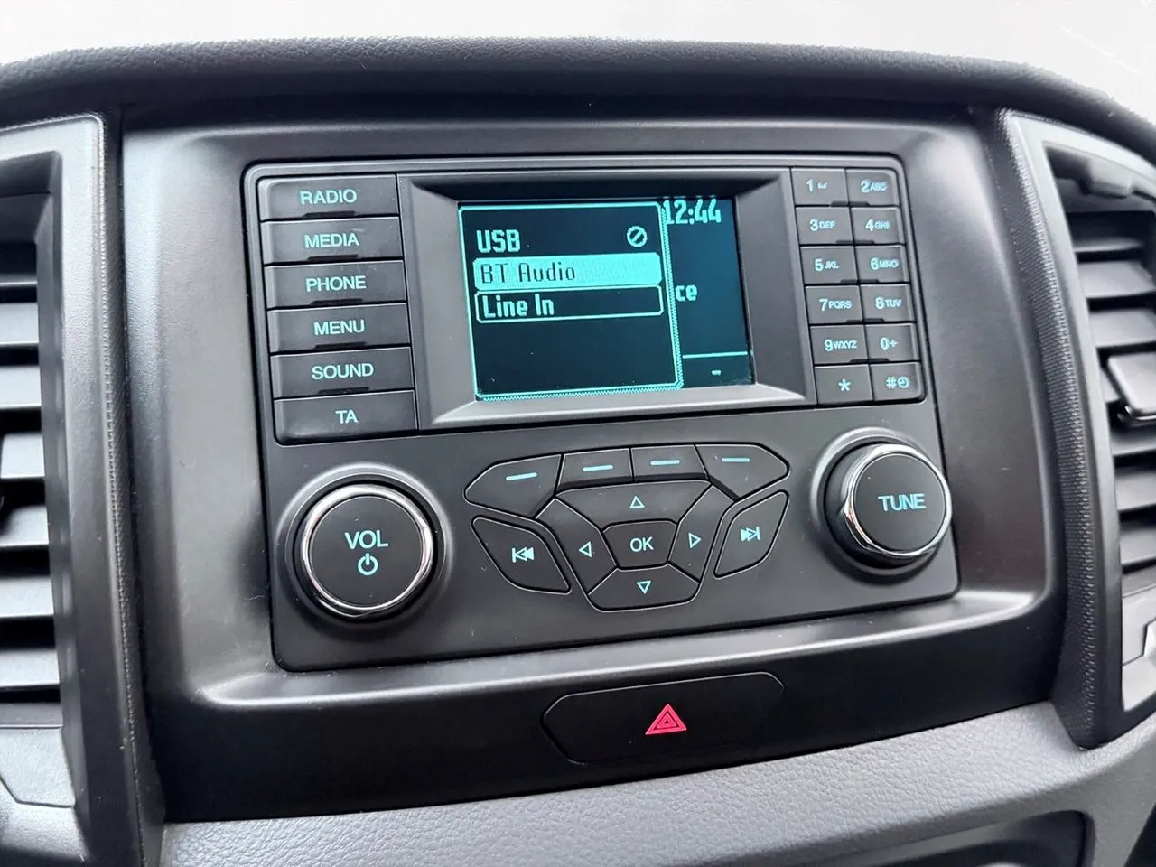 Vehicle image 22