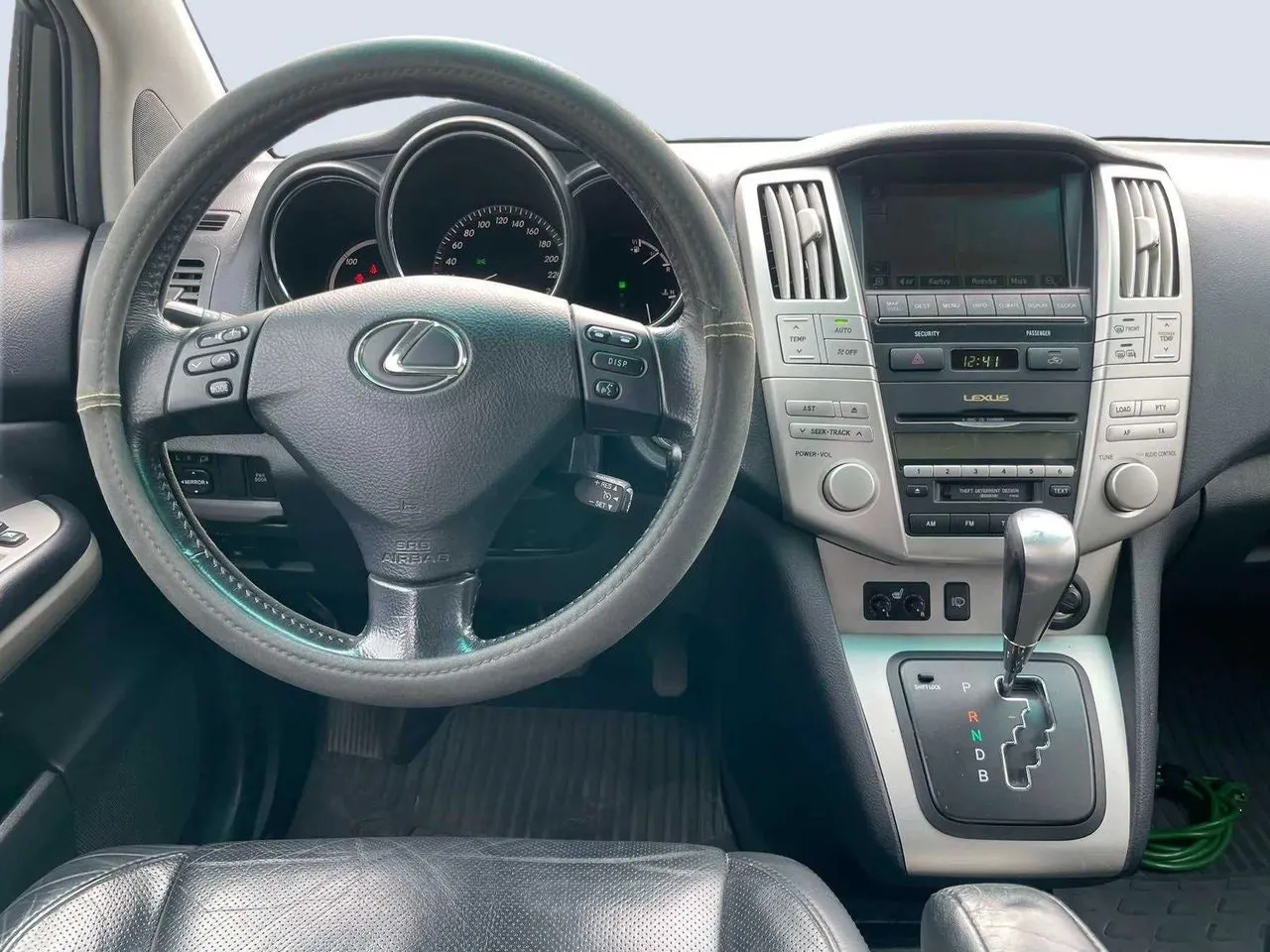 Vehicle image 9