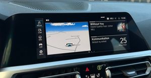 BMW 330 bild 17