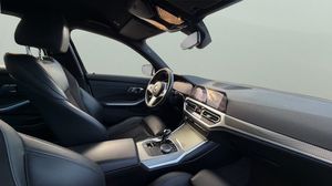 BMW 330 bild 13