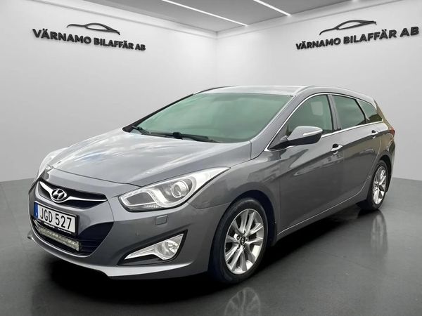 Hyundai i40 cw 1.7 CRDi Automat Navi Drag B-Kamera - 2014