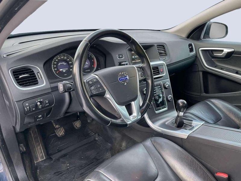 Volvo S60 bild 8