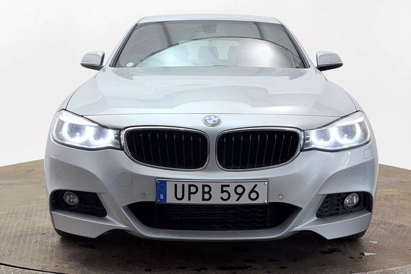BMW 330 bild 3