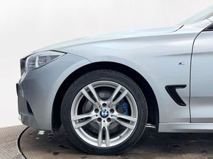 BMW 330 bild 11