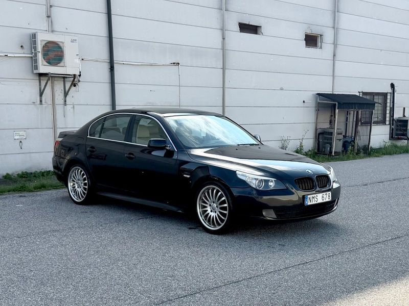 BMW 525 bild 2