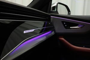 Audi SQ8 bild 24