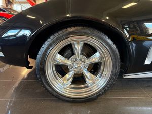 Chevrolet Corvette bild 16
