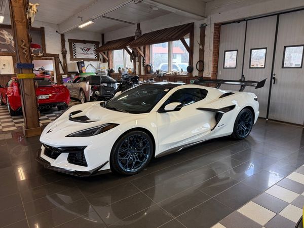 Chevrolet Corvette C8 ZR1 3LZ AERO PACKAGE 1064 HK - 2026