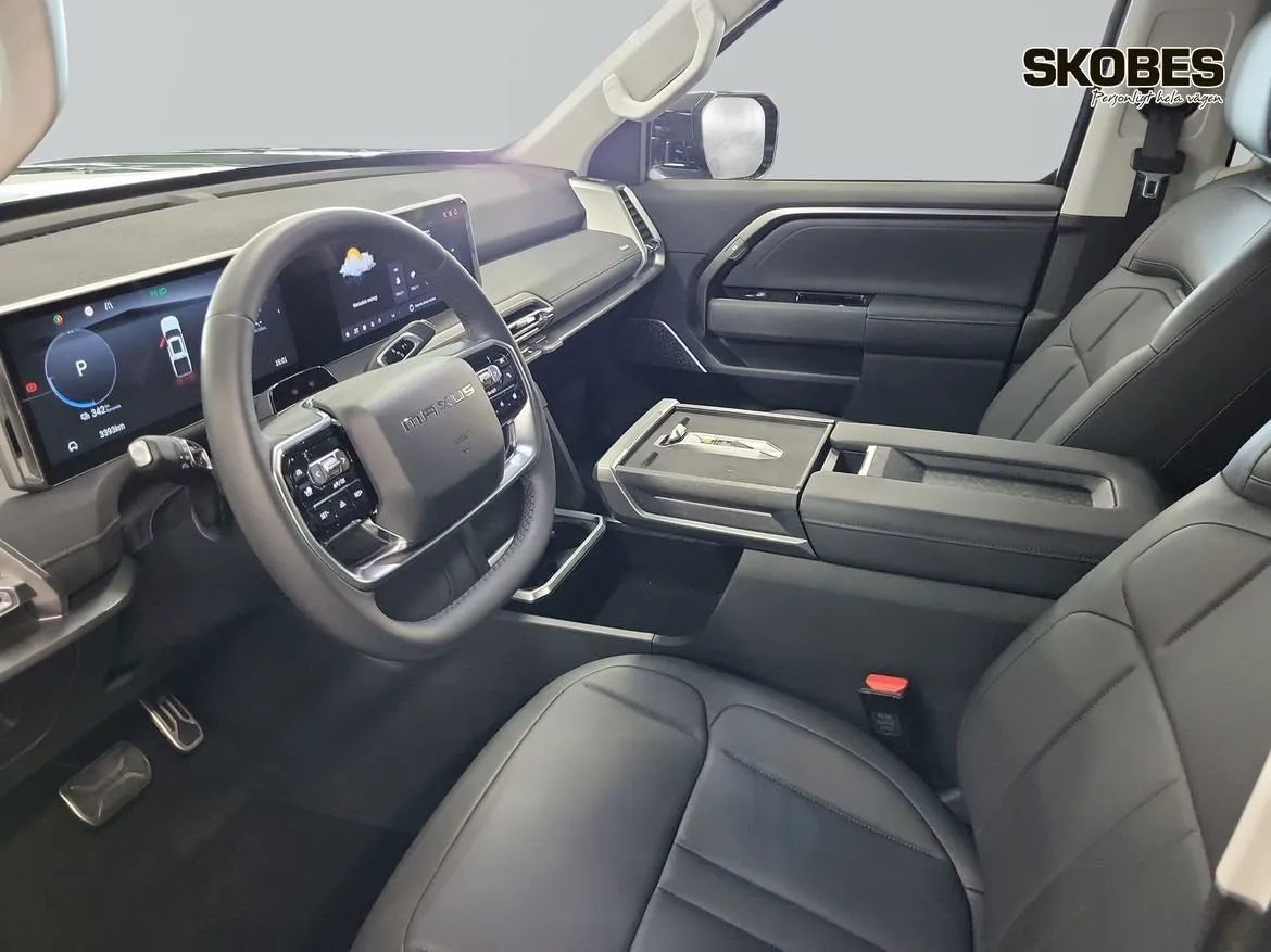 Vehicle image 6