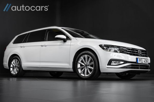 Volkswagen Passat 1.5 TSI DSG|Värmare|Cockpit|Navigation|Drag|Backkamera - 2021