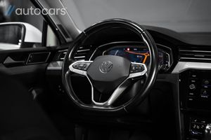 Volkswagen Passat bild 18