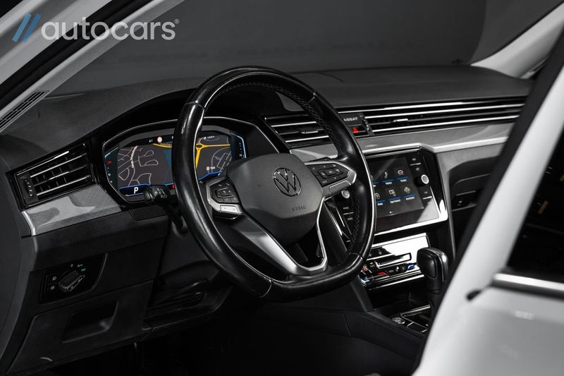 Volkswagen Passat bild 16
