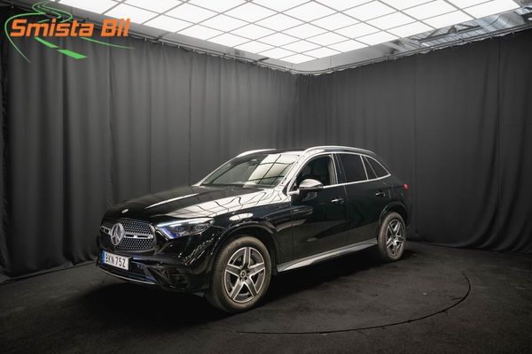 Mercedes GLC300 d e 4M AMG DRAG DIGITALA-LED 98% SoH MOMS 1-ÄGARE - 2024