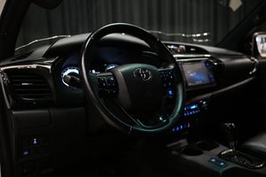 Toyota Hilux bild 15