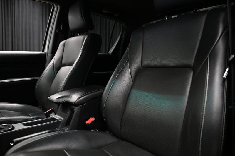Toyota Hilux bild 22