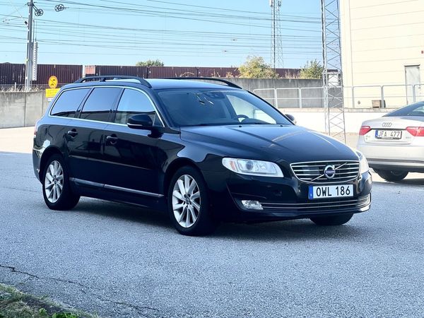 Volvo V70 D4 Geartronic Momentum Euro 6 Nybesiktad - 2016