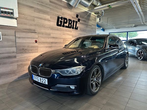 BMW 328 i Sedan Steptronic Luxury Line - 2014