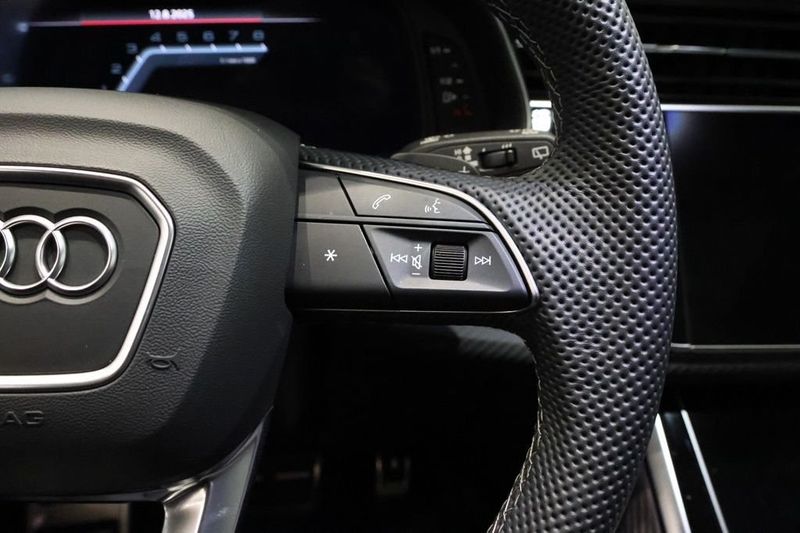 Audi SQ7 bild 18